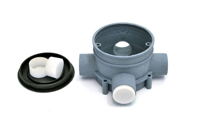 <span style="font-weight: bold;">Коробка КУ-3ЛК </span>4-х рожковая с заглушками и крышкой для монолитного бетоностроения морозоустойчивая<br>